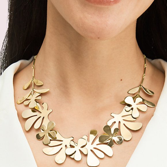 kate spade Jewelry - Kate Spade botanical garden statement necklace